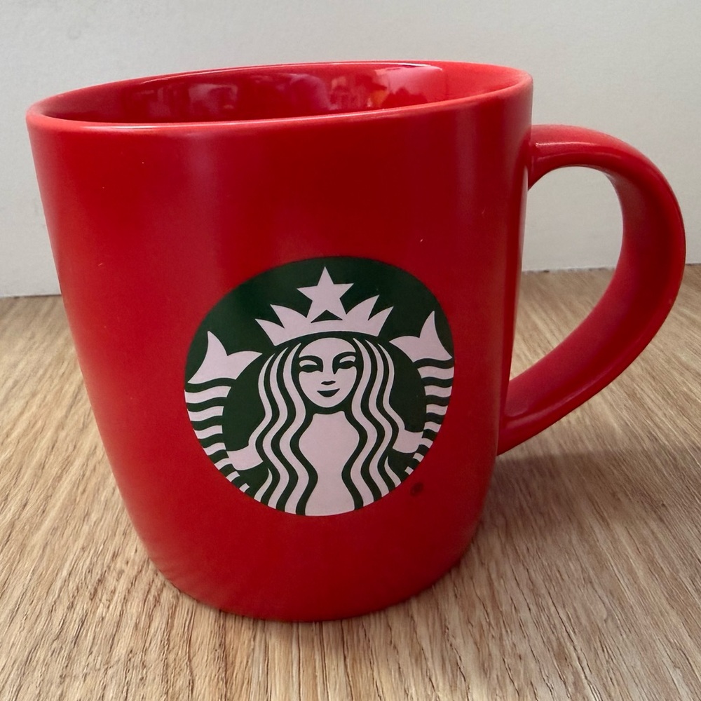 Starbucks Red Siren Logo Mug 11 oz Ceramic Coffee Cup